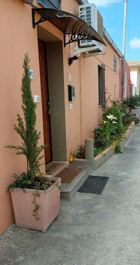 Villa Casa Debby Porto Torres Exterior foto
